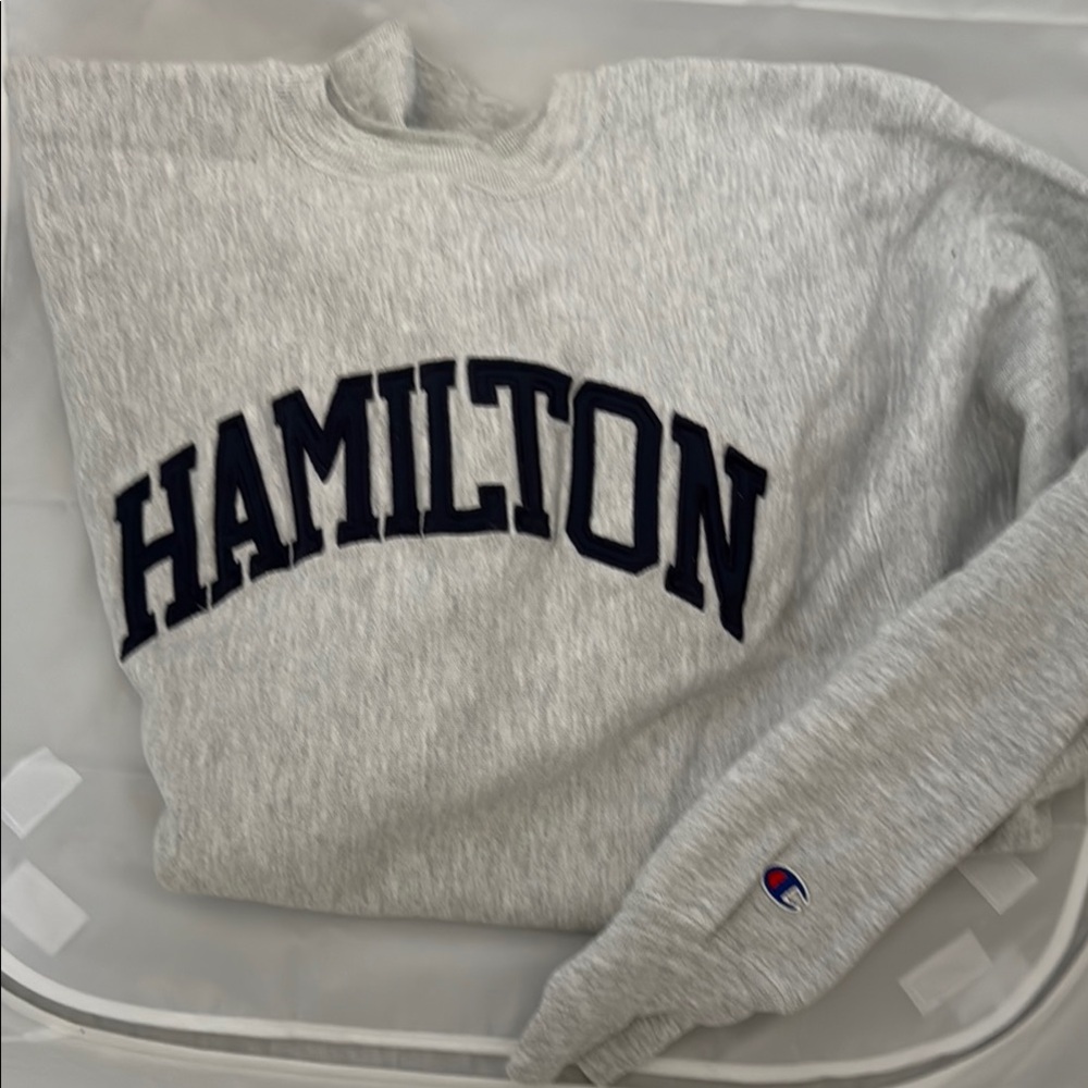 Champion Gray Crewneck Sweater with Bold Embroidery in Navy Size XXL